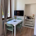 Διαμέρισμα Casa Tuxedo-comfort&relax-a Due Passi Dal Centro Βερμπάνια