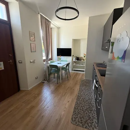 Апартаменты Casa Tuxedo Verbania-intra Вербания