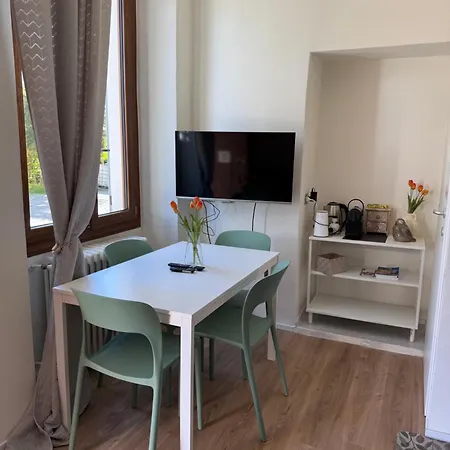 Апартаменты Casa Tuxedo Verbania-intra Вербания