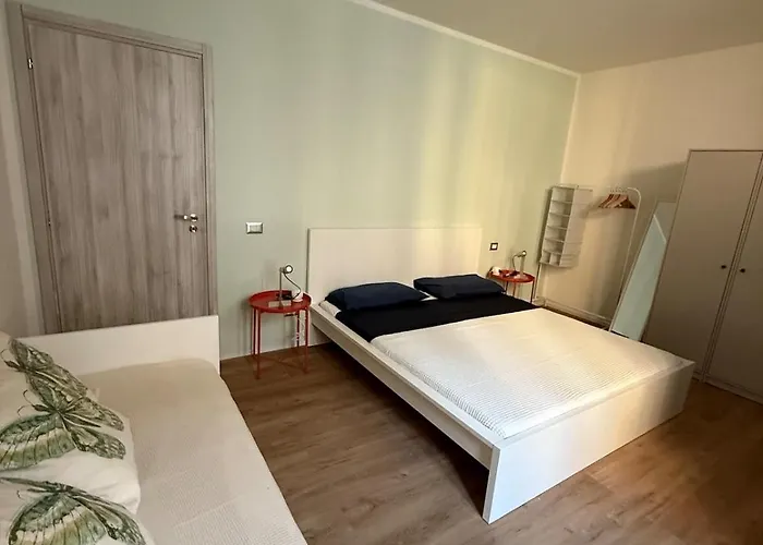 Casa Tuxedo-comfort&relax-a Due Passi Dal Centro 아파트 *